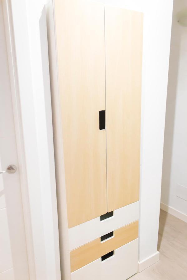 Studio In Ruda Close To Plaza Mayor & Parking Gratis Madrid Exterior photo